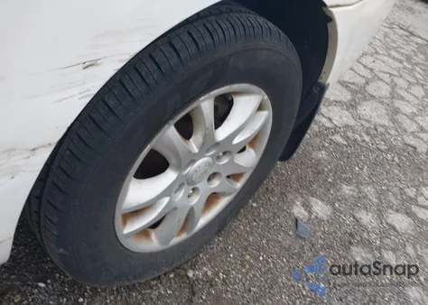 2008 Kia Sedona Ex/Lx z USA, uszkodzony, nr VIN KNDMB233286256467